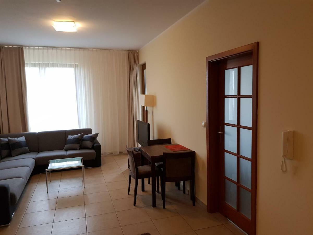 コウォブジェクApartament W Olimpic Parkアパートメント エクステリア 写真